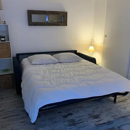 Repos Au Bord De La Lägenhet